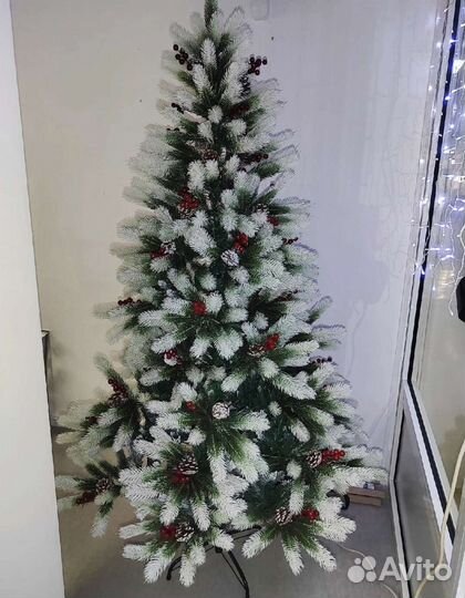 Елка 180 см с шишками и ягодой + 13 м гирлянда