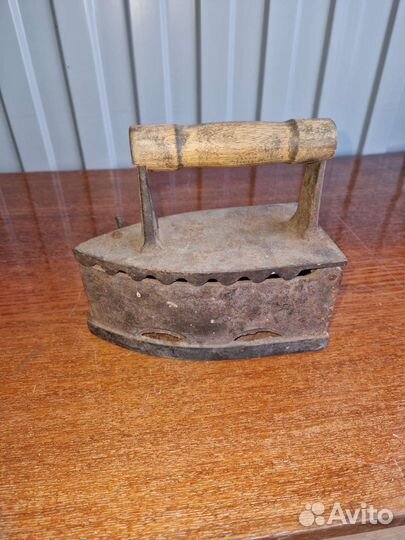 Старый утюг