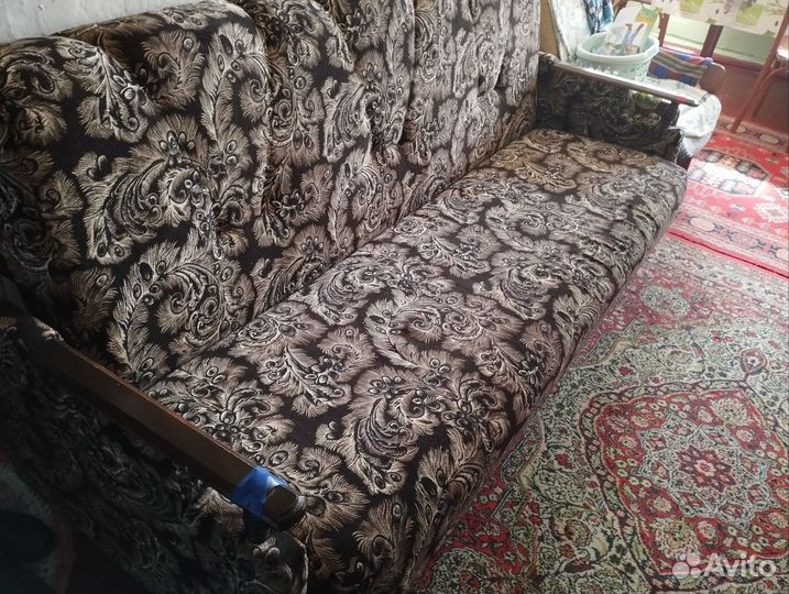 Диван книжка