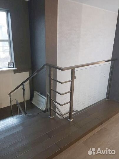 Перила в частный дом из нержавеющей стали