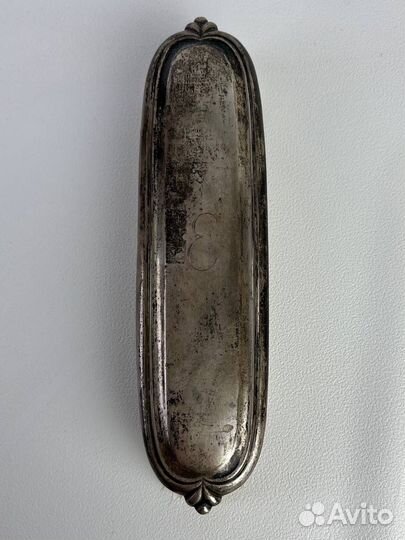 Серебряная щетка