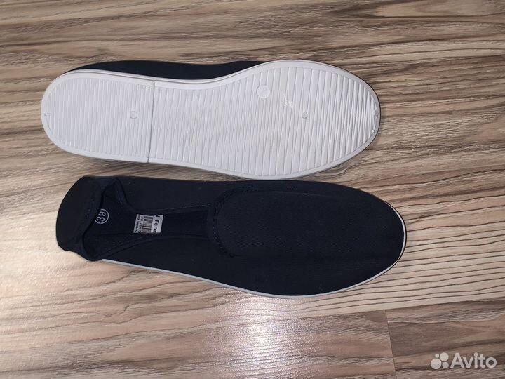 Тенниски синие тапочки для работы