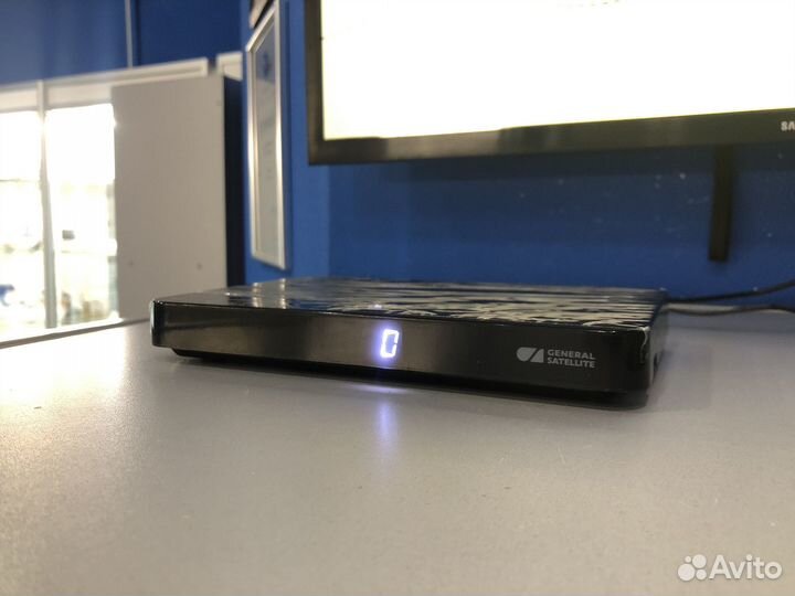 Приставка цифровая спутниковая GS B622