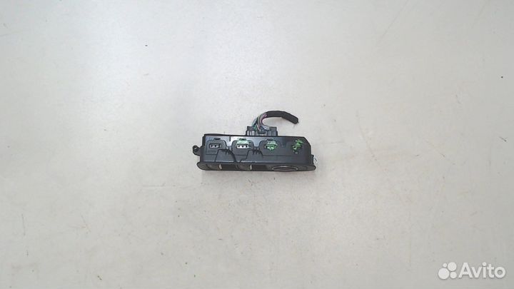 Кнопка стеклоподъемника Cadillac XT5, 2019