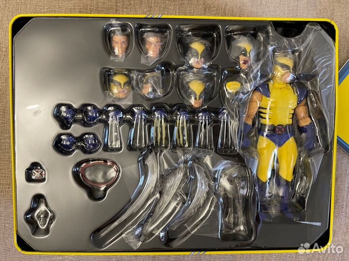 Рассомаха Mezco one 12 Wolwerine X Man
