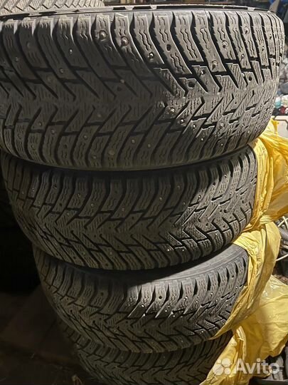 Nokian Tyres Hakkapeliitta 8 225/55 R17 101T