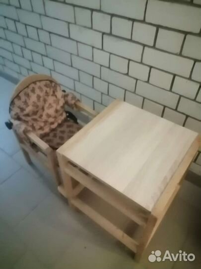 Детский стол и стул