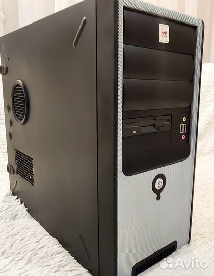 Корпус IN WIN ATX, mATX черный