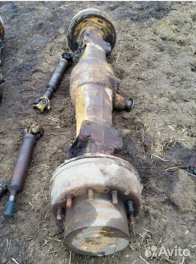 Komatsu 180 200 O&K MH5 MH6 мост часть моста