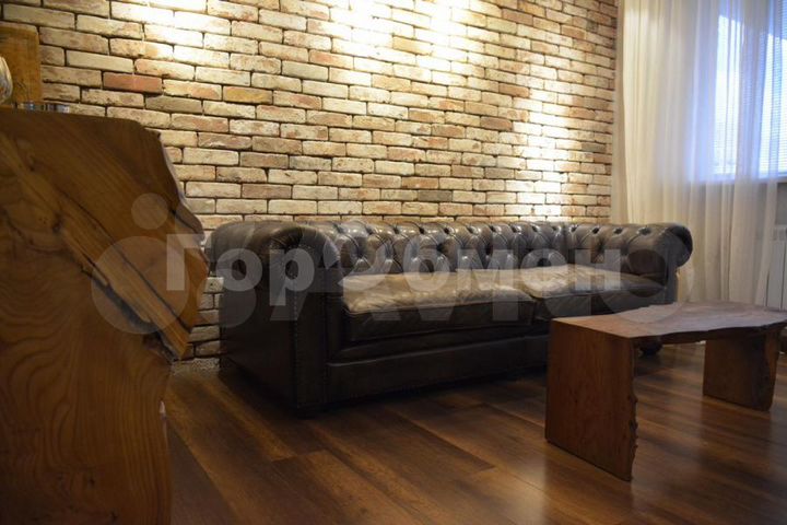 2-к. квартира, 75 м², 1/4 эт.