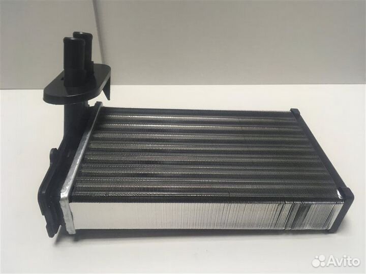 Радиатор отопителя Volkswagen Passat B3