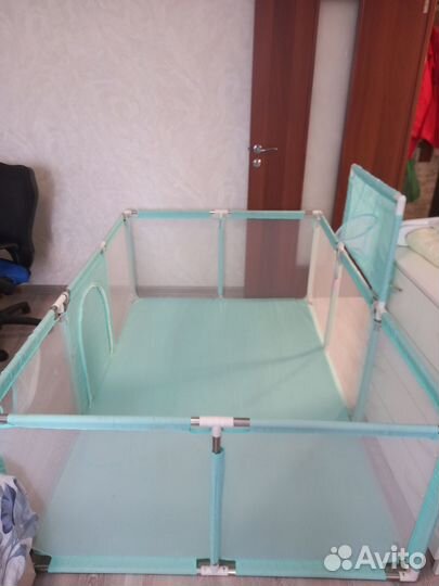 Манеж детский с ковриком