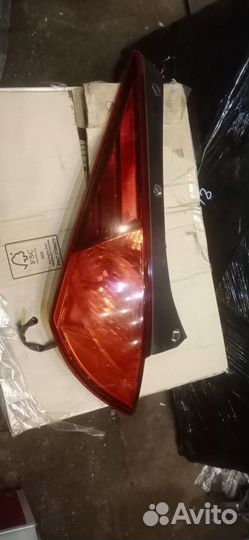 Фонарь задний левый Nissan 350z, Fairlady Z33