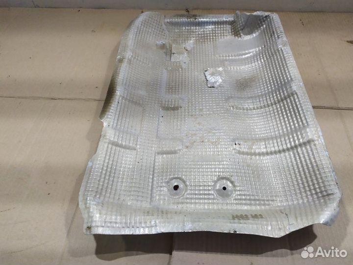 Экран тепловой Nissan Terrano F4R 2021