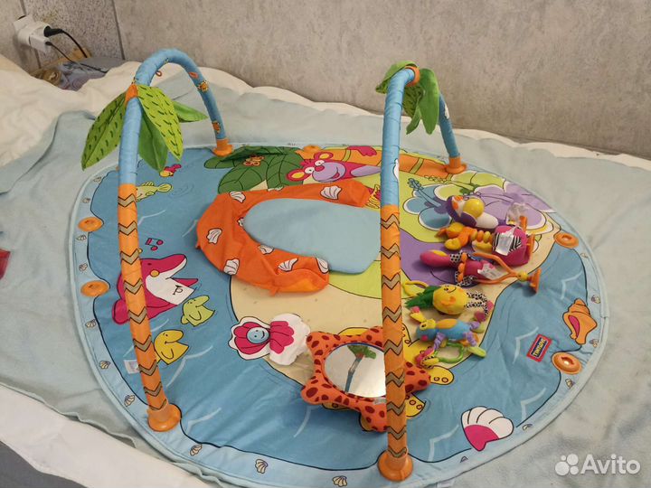 Развивающий коврик