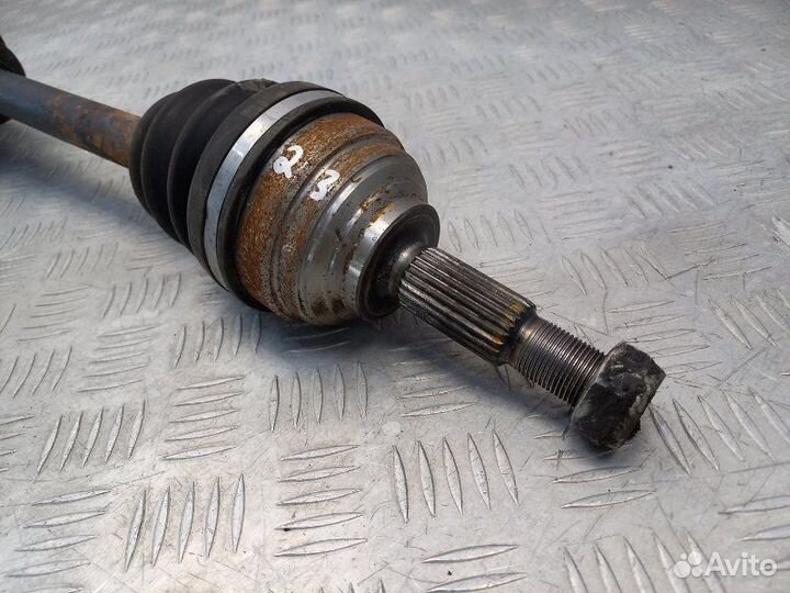 Привод передний правый Renault Megane 2 1.6