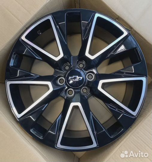 Диски R22 Chevrolet Tahoe