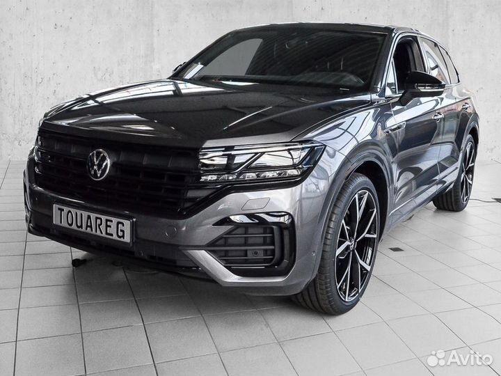 Volkswagen Touareg 3.0 AT, 2024