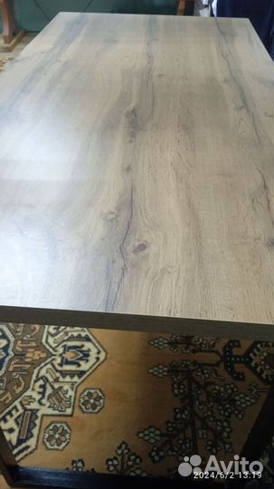 Кухонный стол в стиле лофт. Новый