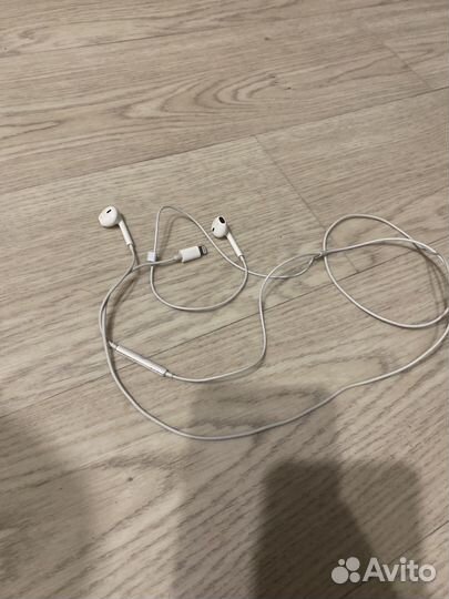 Наушники earpods