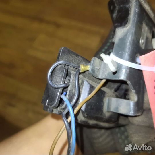 Замок багажника Chevrolet Lacetti