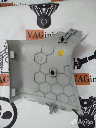 Обшивка салона левая Vw Passat B7 alltrack 2.0