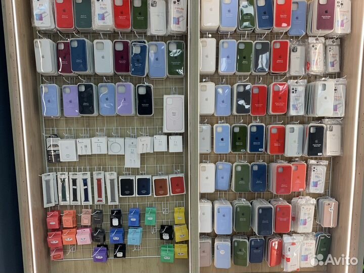 Чехол для iPhone 13