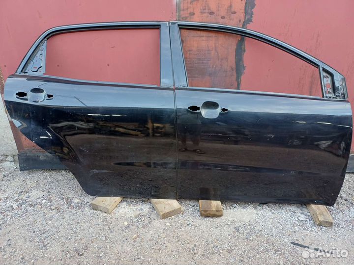 Дверь передняя задняя правая Ssangyong Action New