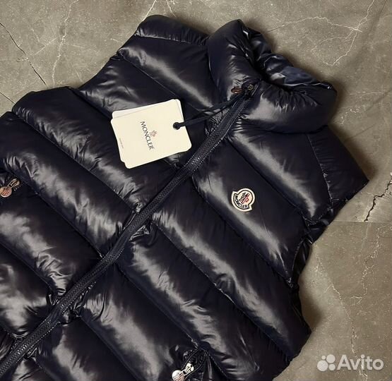 Жилетка moncler