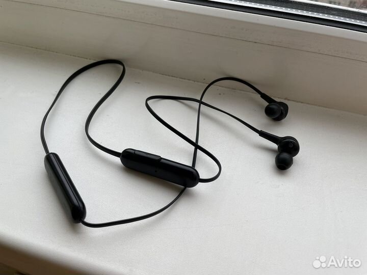 Беспроводные наушники sony