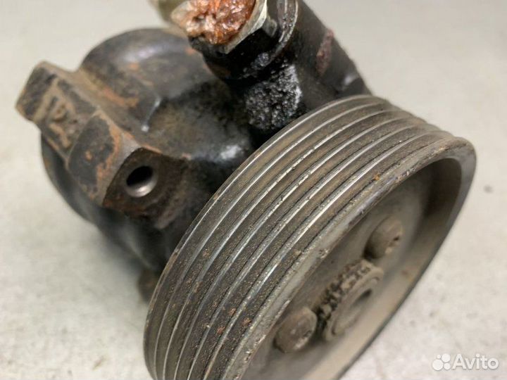 Насос гур Renault Laguna 1 хетчбэк 2.0 F3R 1995