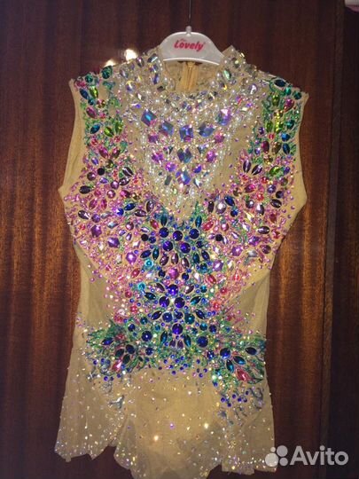 Купальник для художественной гимнастики