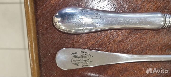 Антикварные посеребрённые ножи и вилки