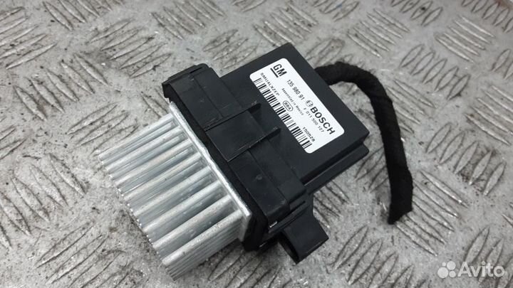 Резистор отопителя Opel Mokka