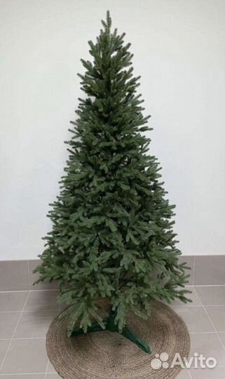 Ель искуственная