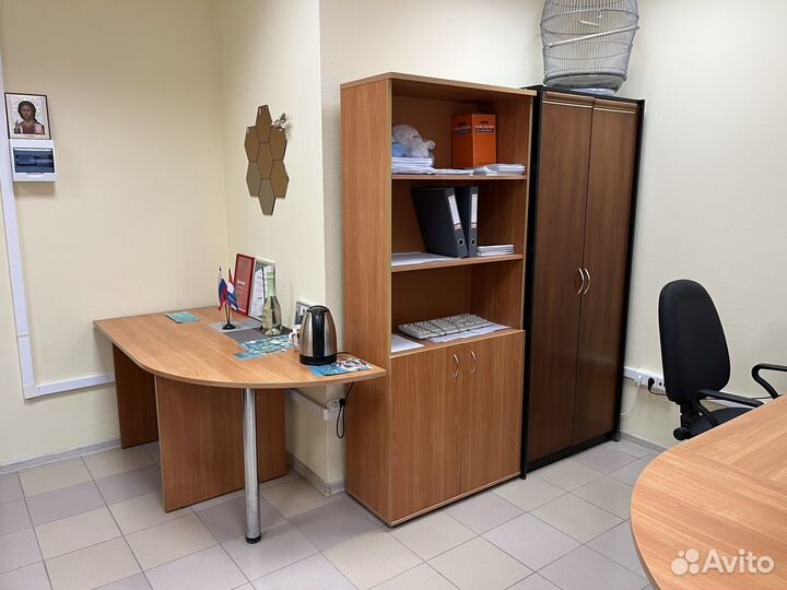 Офисная мебель бу