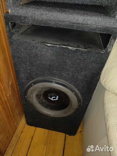 Сабвуфер в авто