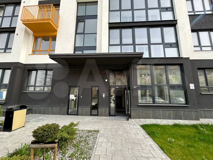 2-к. квартира, 65,2 м², 8/9 эт.