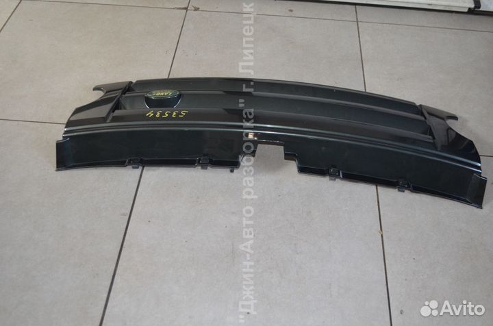 Решетка радиатора Land Rover Discovery 3