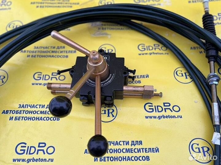 Блок управления однорычажный