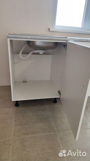 Модульные шкафы от кухни 