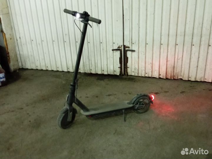 Xiaomi mi scooter essential