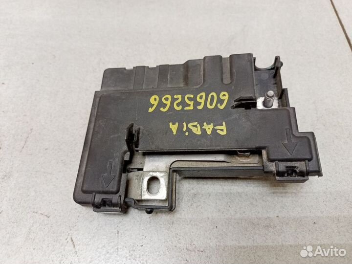 Блок предохранителей