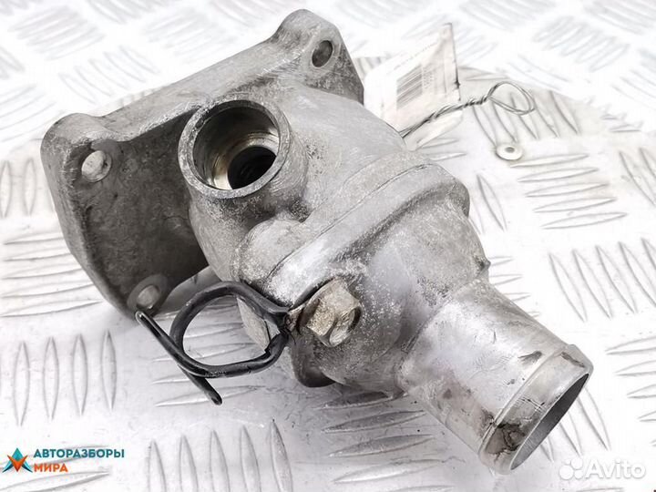 Корпус термостата Mitsubishi Pajero Sport