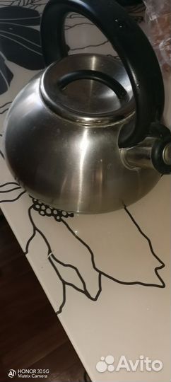 Чайник со свистком