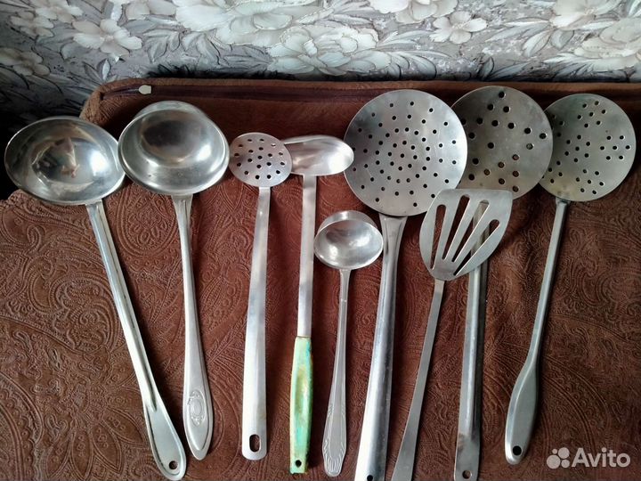 Шумовки, половники и другое, всё по 100