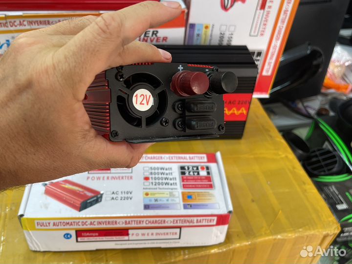 Автоинвертор преобразователь напряжения 12 на 220V