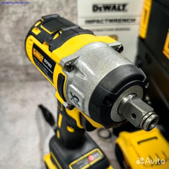 Гайковёрт ударный аккумуляторный DeWalt 380 Нм