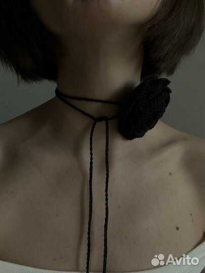 Чокер цветок