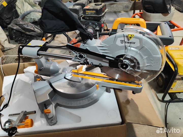 Торцовочная пила аренда